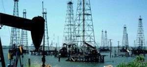 Filipine mai are rezerve de petrol pentru 40-45 de zile, declară ministrul de Externe